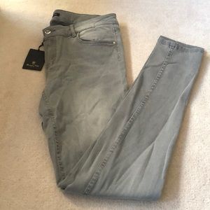 Massimo Dutti grey jeans!